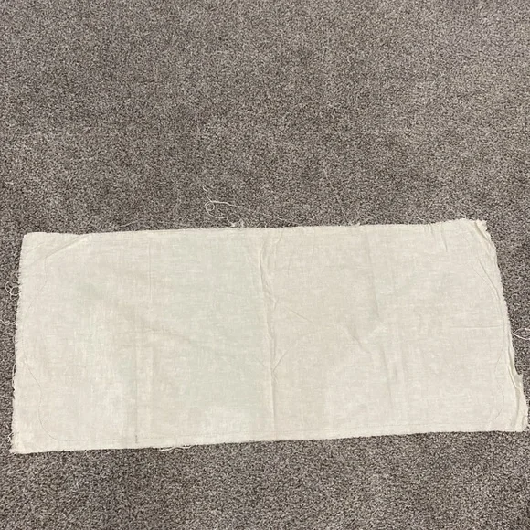 Vintage Christmas Ornaments Table Runner To Embroider And Crochet The Edge! - Picture 6 of 6